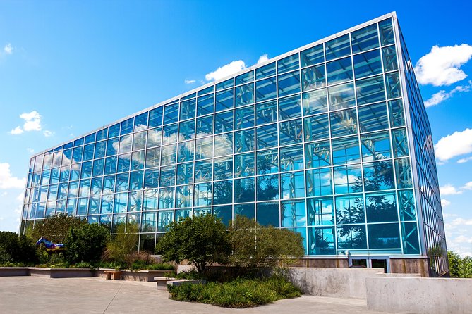 Skip the Line: General Admission to River Bend Nature Center Ticket - Family-Friendly Attractions