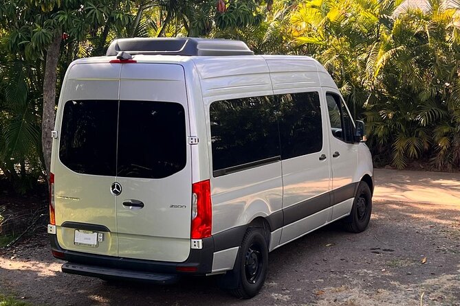 Small Group Full Day Road to Hana Adventure - Meeting and Pickup Information