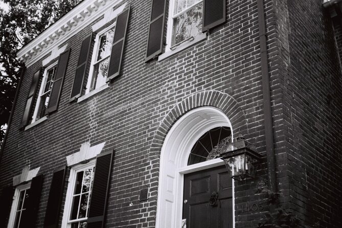 Socialites and Spies of Georgetown Walking Tour - Meeting and End Points