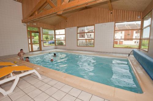 Star of the Snows Pool Spa Sauna - Exceptional Amenities and Services