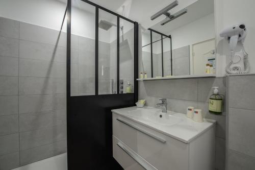 The Florets - Guest Experience and Dining