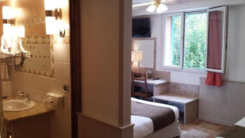 The Gardens of La Glacière - Guest Experiences: Highlights and Feedback