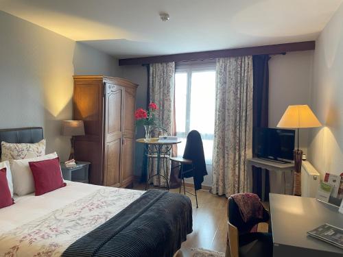 The Originals Boutique, Hotel Clos Sainte Marie, Nevers - Facilities and Services