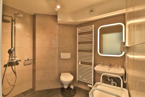 The Originals Boutique, Hotel Le Cap, Gap Sud - Dining Experience