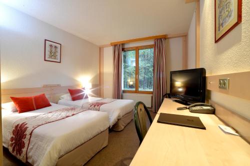 The Sleeping Wood - Hotel Restaurant & Spa Logis Hotel - Amenities and Facilities