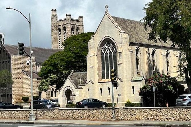Through A Glass Darkly The Strange and Tragic History Of Honolulu - The Legacy of the Monarchy