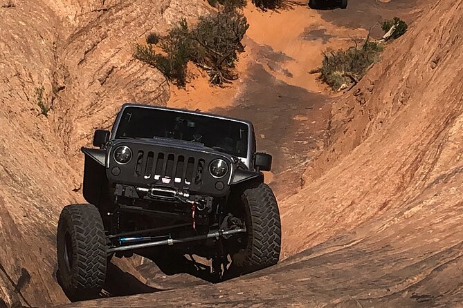 Tip Toe Through Hell Private 4WD Guided Jeep Experience in Moab - Accessibility and Participation