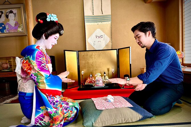 Tokyo Geisha Experience and Sake Drinking Tour - Geisha Experience