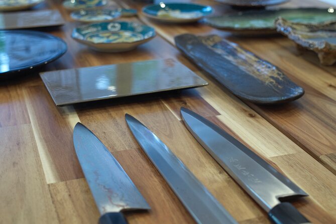 Toyosu Fish Market Private Tour and Cooking Experience - Sushi Preparation Demonstration