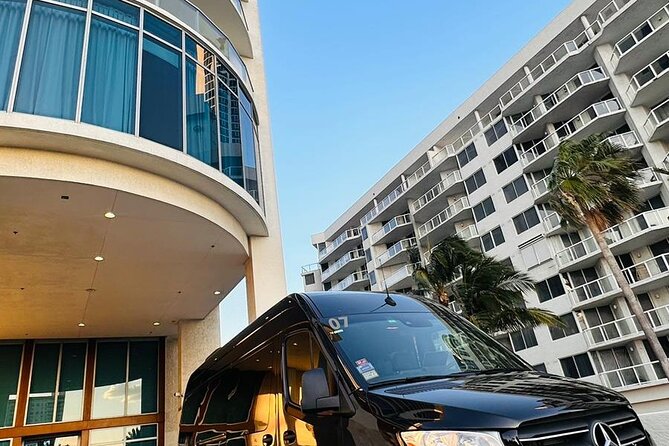 Van Ft Lauderdale Airport or Hotel To Port of Miami or Hotel - Luggage Policies and Fees