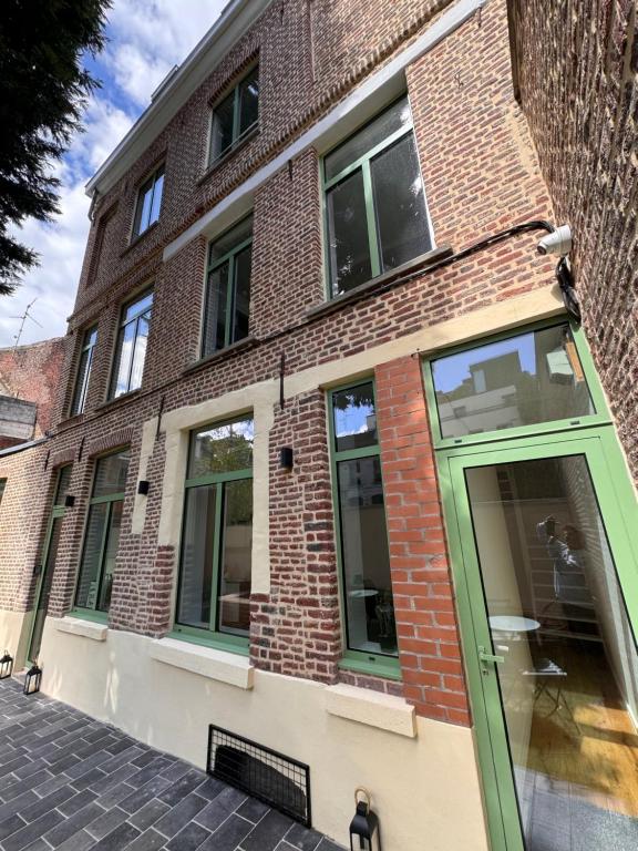 Victorias House Suite Review
