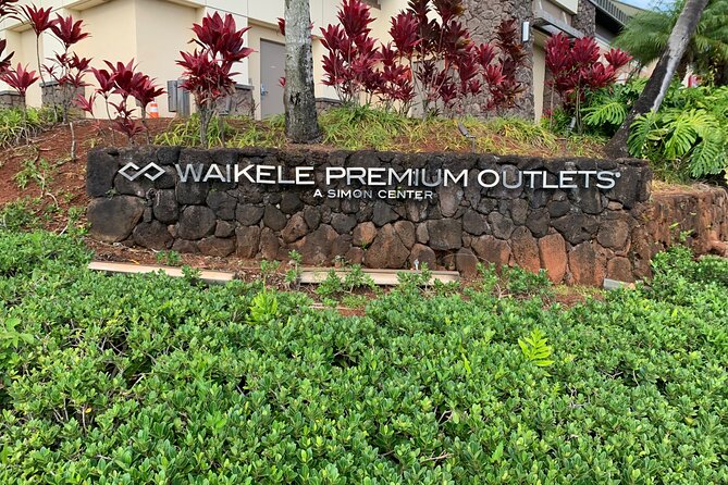 Waikele Outlet Shopping Shuttle - Positive Traveler Experiences