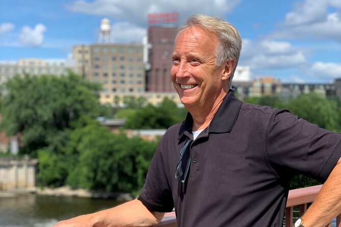 Walking F. Scott Fitzgeralds St. Paul Life & Homes Private Tour (2 Hrs) - What to Expect During the Tour