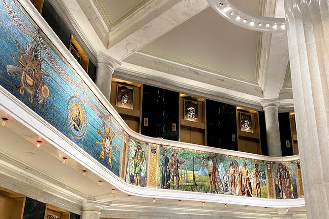 Walking Tour: Historic Chicago Pubs in River North and the Loop - Meeting Point and Logistics