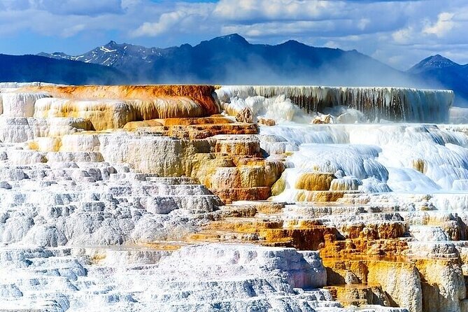 Yellowstone National Park Audio Driving Tour - Tour Experience and Highlights