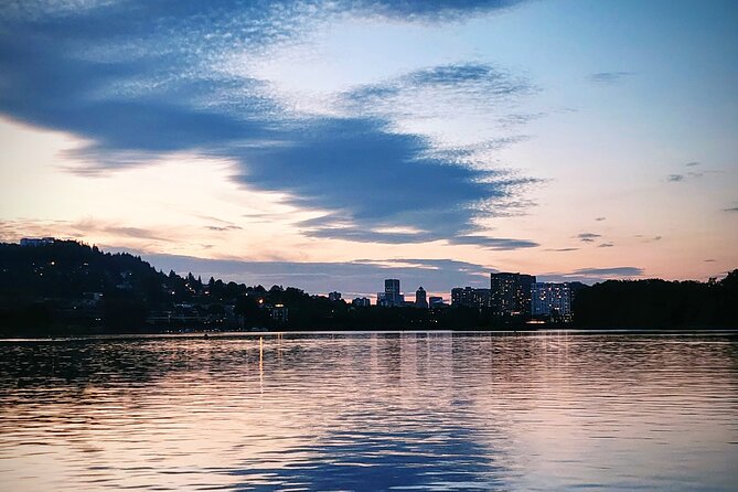 2-Hour Sunset River Cruise on the Stunning Willamette River - Why Choose a Private Tour?