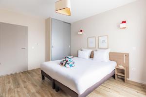 AppartCity Comfort Cherbourg - Location and Accessibility