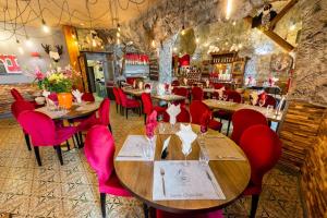 Auberge De La Paix - The Sum Up