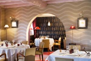 Auberge Le Relais - Surrounding Attractions