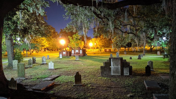 Bad Kitty Haunted Savannah Pub Crawl - Spooky, Naughty Ghosts - Unique Bars and Hidden Gems