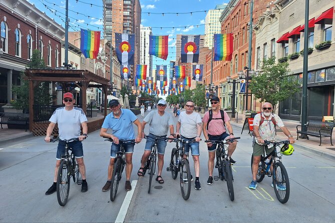 Bike and Booze Tour of River North Art District & Downtown - Highlights of the Experience