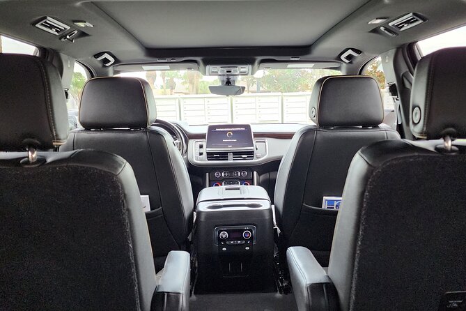 Boca Raton Luxury SUV Transfer To/From Fort Lauderdale Airport - Benefits of Choosing Private Transportation