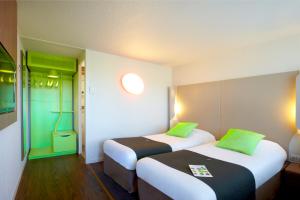 Campanile Hotel Orléans North - Saran - Room Types and Features