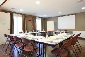 Campanile Montbéliard - Sochaux - Accessibility and Transportation