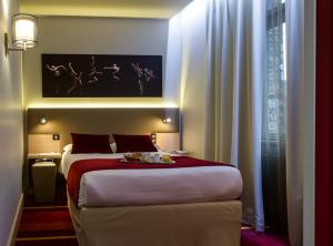 Châteaubriant Hotel - Room Types and Features