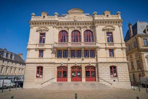 Contact Hotel De La Gare and Its Restaurant Côte À Côte - Nearby Attractions and Activities