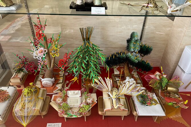 Craft Your Own Folding Fan With a Japanese Fan-Making Expert - Step-by-Step Guide to Crafting Your Folding Fan