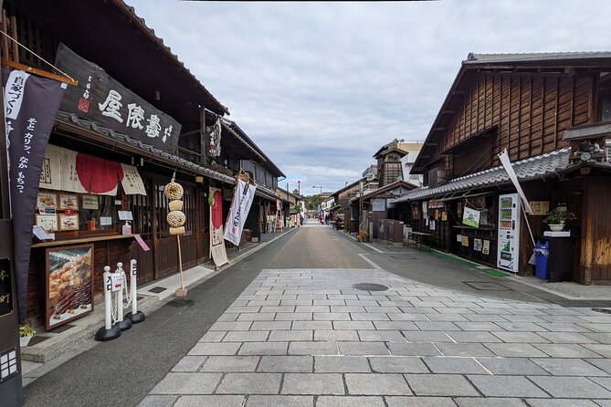 Day Trip Inuyama From Nagoya by Public Transportation - Exploring Inuyama Castle