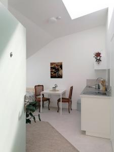 DUNKE Review: Cozy Condo Hotel Experience - Accommodation Options