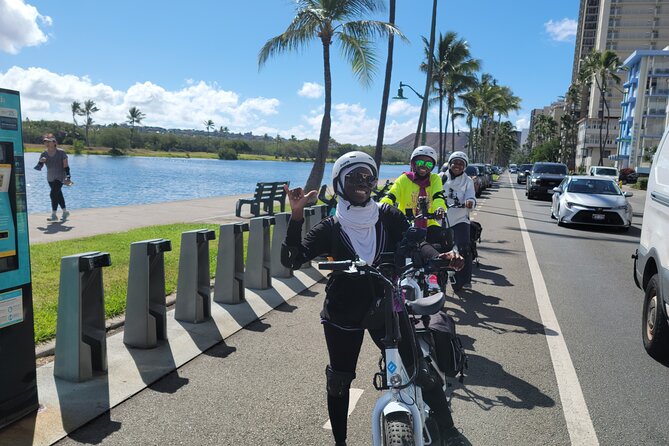 Electric Bike Ride & Manoa Falls Hike Tour - Manoa Town E-Bike Ride