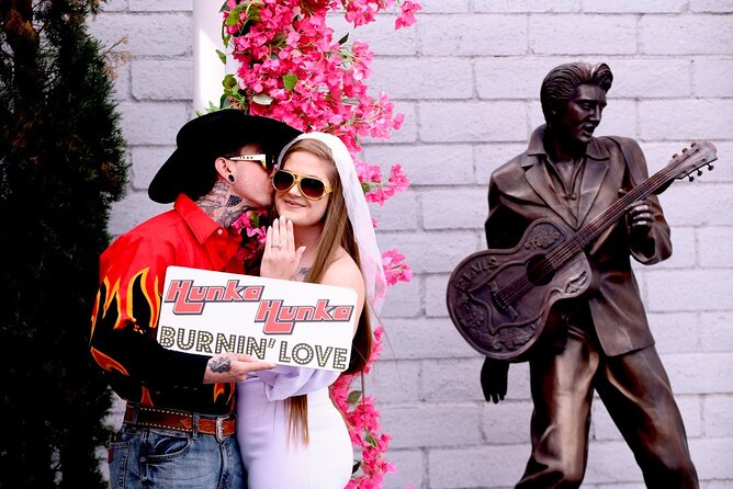 Elvis Chapel Wedding and Vow Renewal - Legal Requirements for Weddings in Nevada