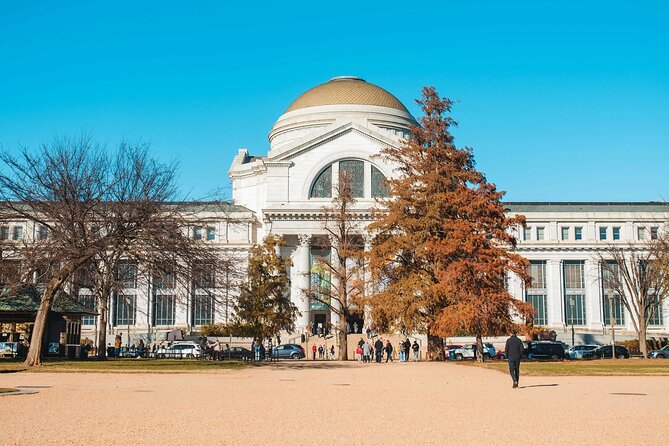 Essential Smithsonian Tour With NMAAHC Timed Entry - What to Expect During the Tour