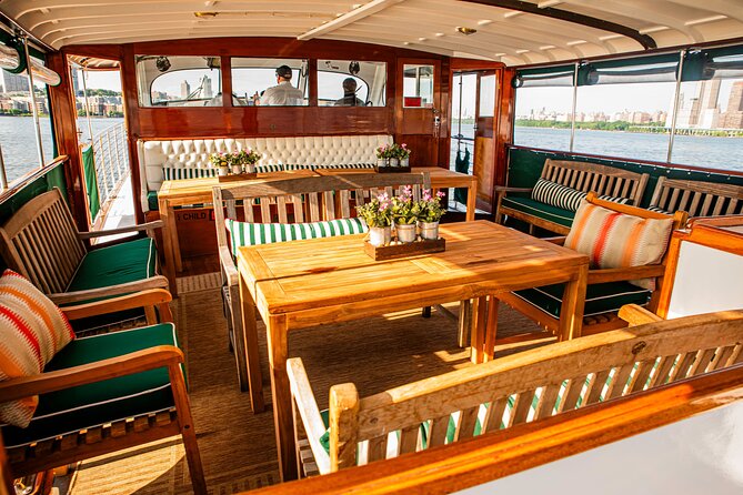 Fall Foliage Cruise on Yacht Full Moon From Chelsea Piers - Tips for a Memorable Experience
