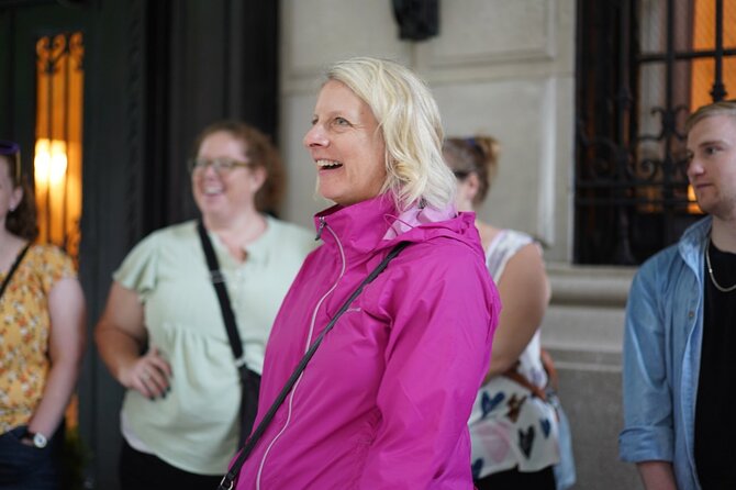 Fifth Avenue Gilded Age Mansions Private Guided Walking Tour - Meeting and End Points