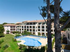 Garden & City Six-Fours-les-Plages - Amenities and Services