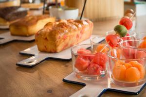 Grand Hôtel De La Gare Toulon - Boutique Hotel - Amenities and Services Offered