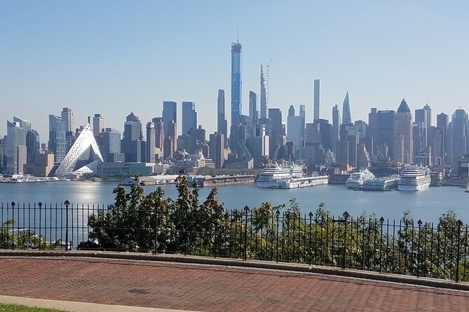 Half Day New York City Private Tour - Driver Expertise and Knowledge