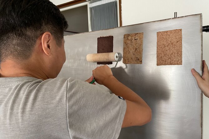 Hokkaido Paper Making Experience With a Japanese Paper Craftsman - Personalized and Private Tour
