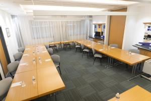 Holiday Inn Express Arras by IHG - Location and Accessibility
