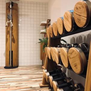 Holzer II - Room Types and Policies