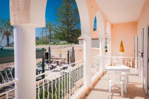 Hotel and Apartments Reine D'Azur - Guest Reviews and Ratings