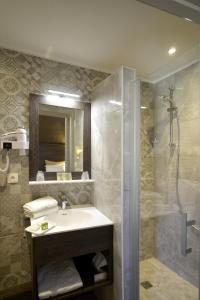 Hotel De France - Activities and Recreation