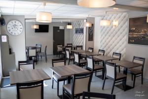 Hotel De La Cathedrale - Room Options and Features