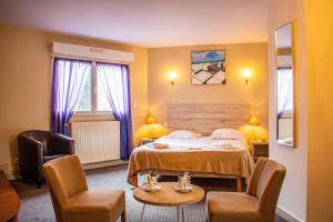 Hotel Du Port Et Des Bains - Amenities and Services Offered