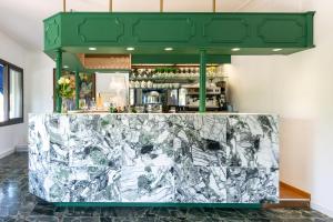 HOTEL LA QUIETUDE - Policies and Additional Information