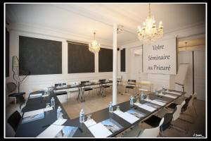 Hotel Le Prieuré and La Résidence - Breakfast and Dining Options